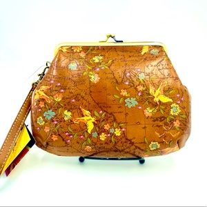 PATRICIA NASH SAVENA 🦋 Floral Map Clutch NWT
